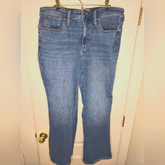 Madewell Denim - Madewell slim flare jeans